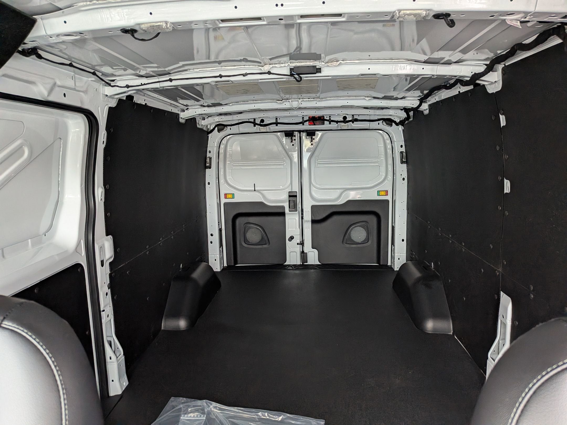 2026 Ford Transit Cargo Van Base