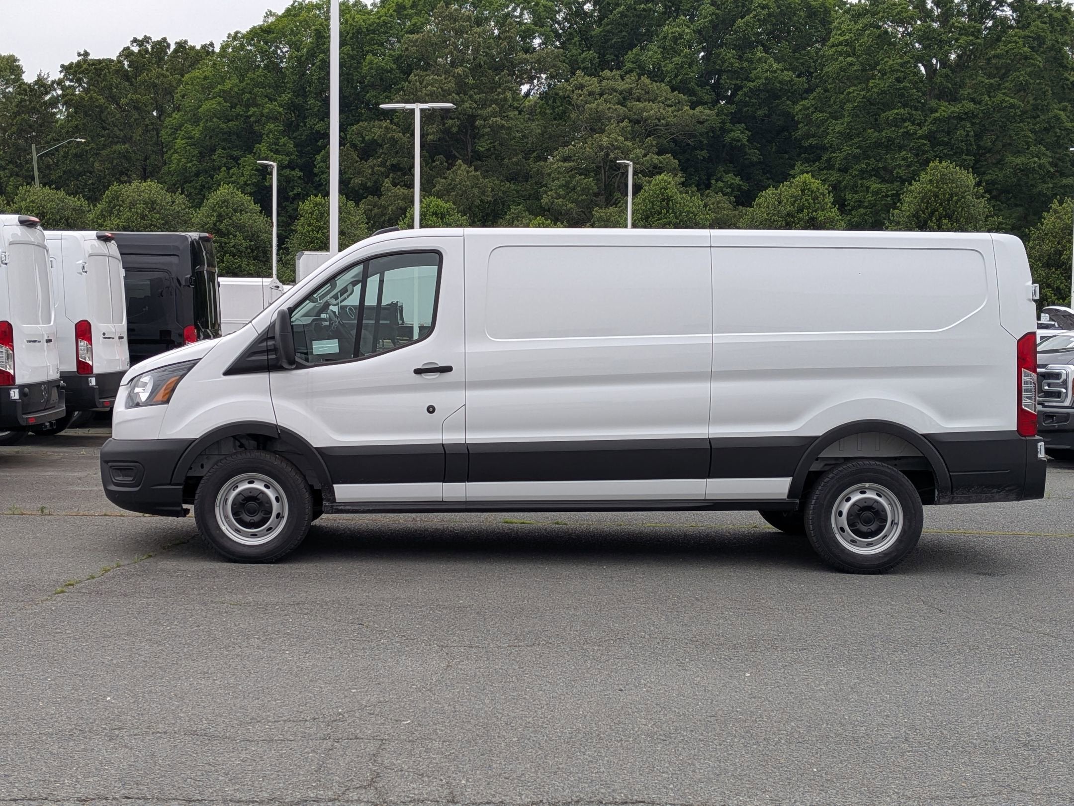 2026 Ford Transit Cargo Van Base