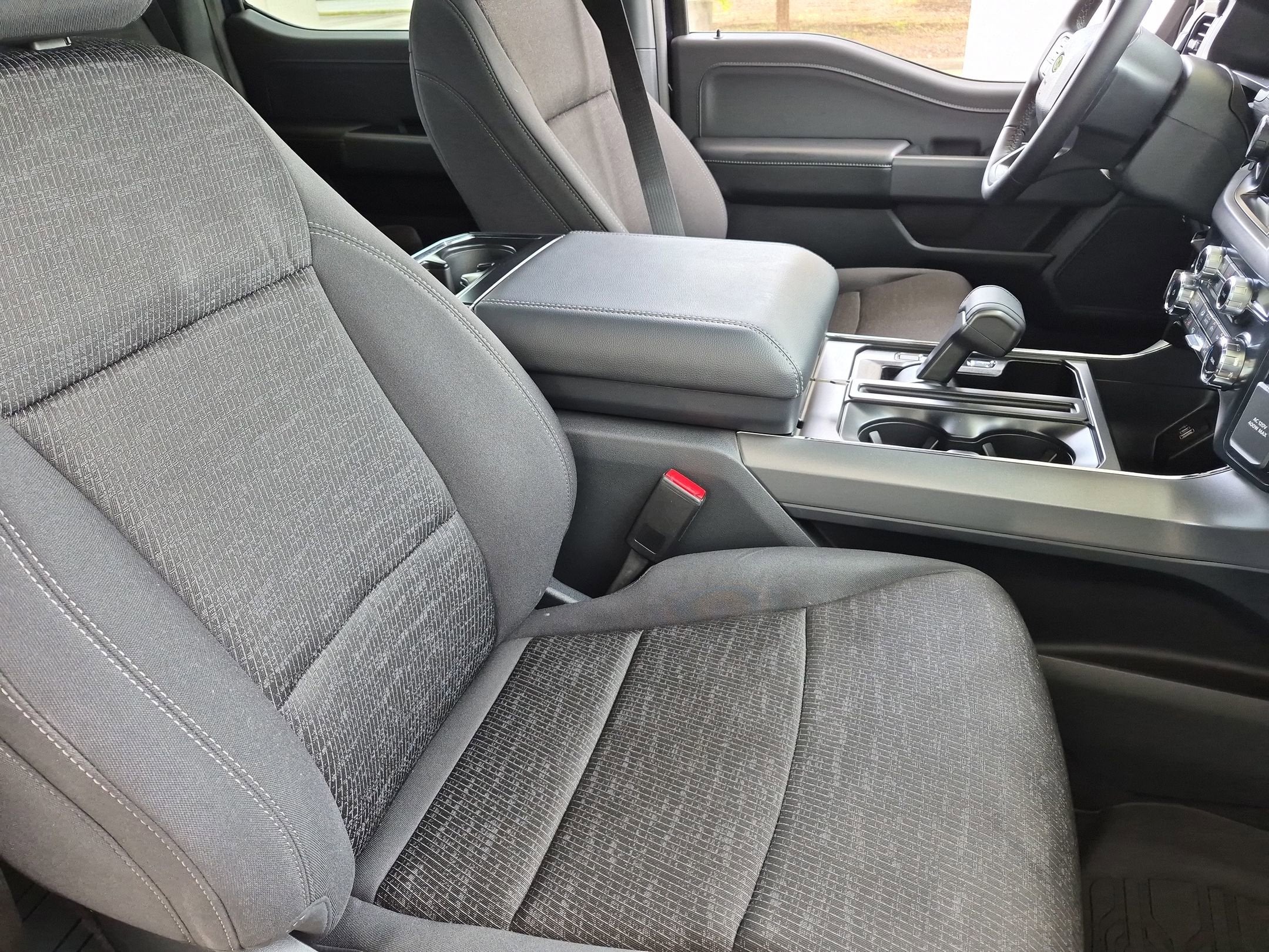 2026 Ford F-150 XLT - Crossroads Courtesy Demo