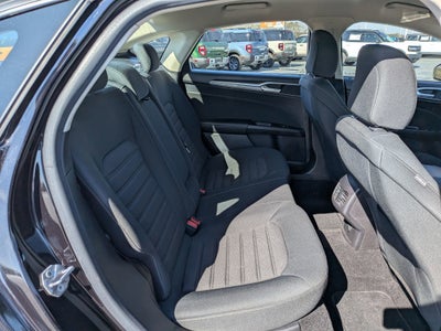 2020 Ford Fusion SE