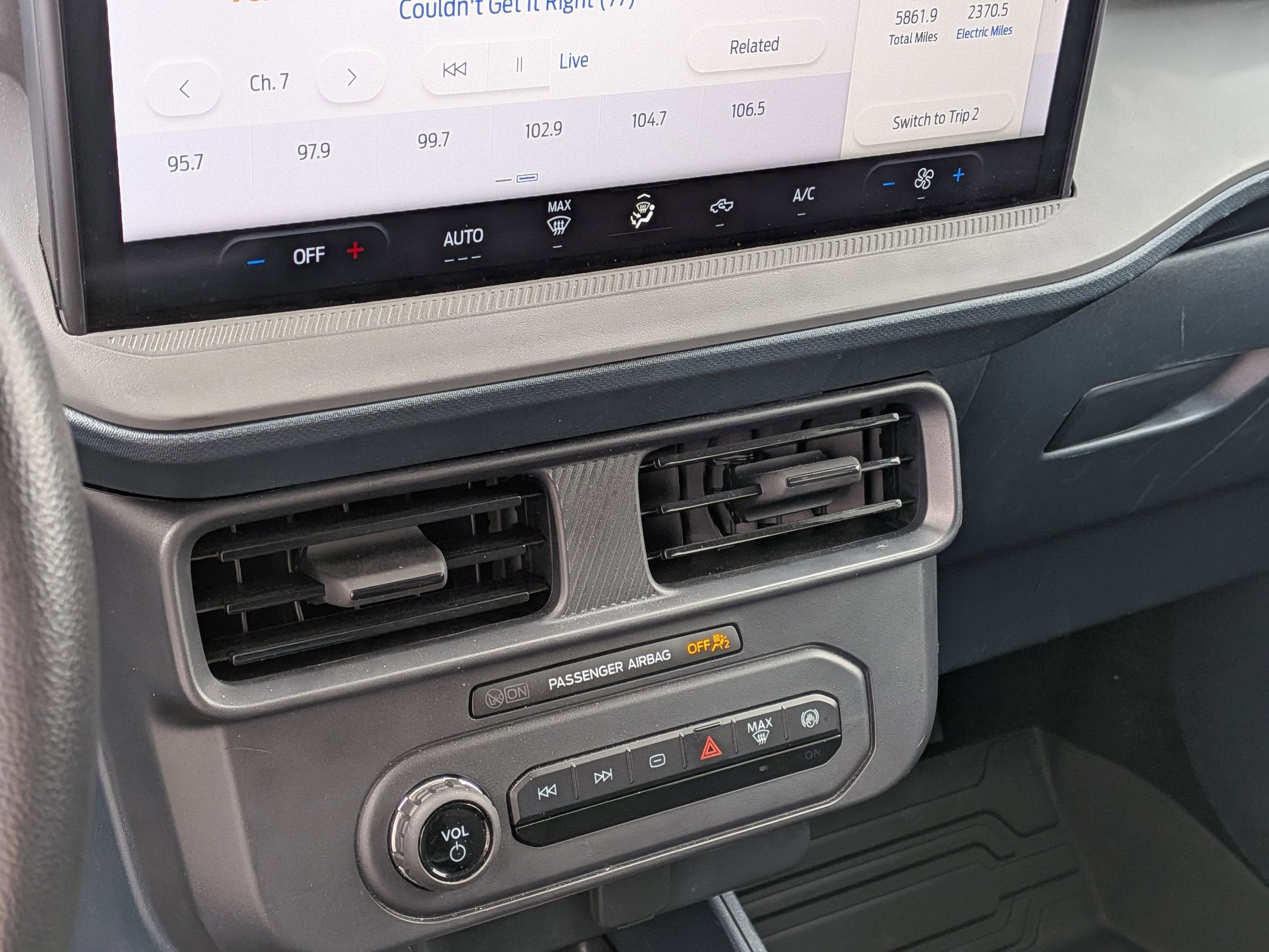 2025 Ford Maverick XL