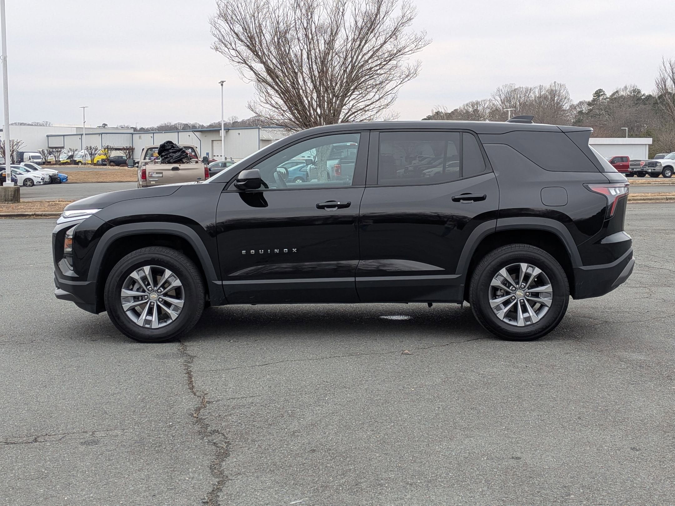 2025 Chevrolet Equinox FWD LT