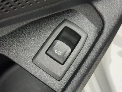 2024 BMW 3 Series 330i