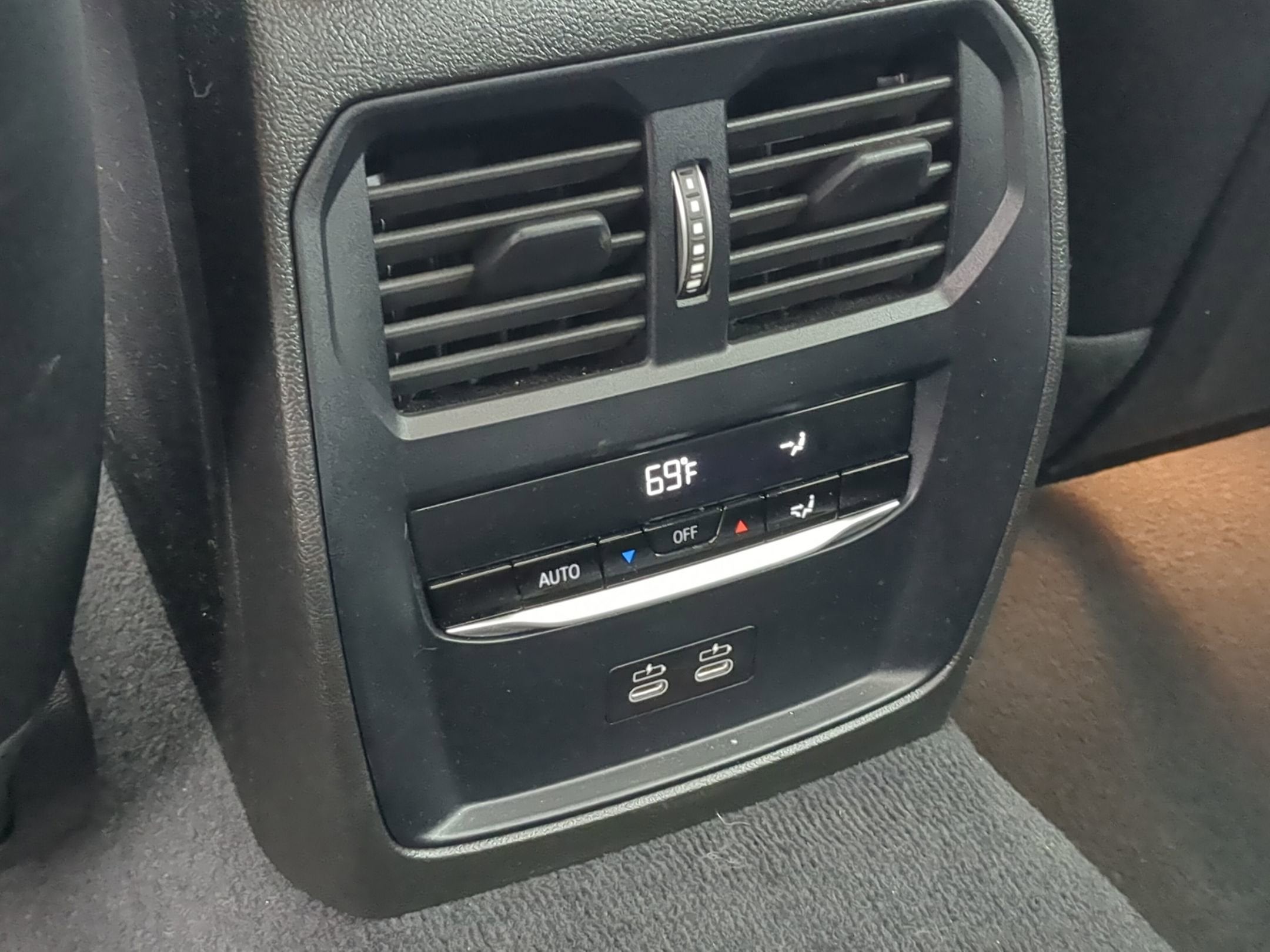 2024 BMW 3 Series 330i