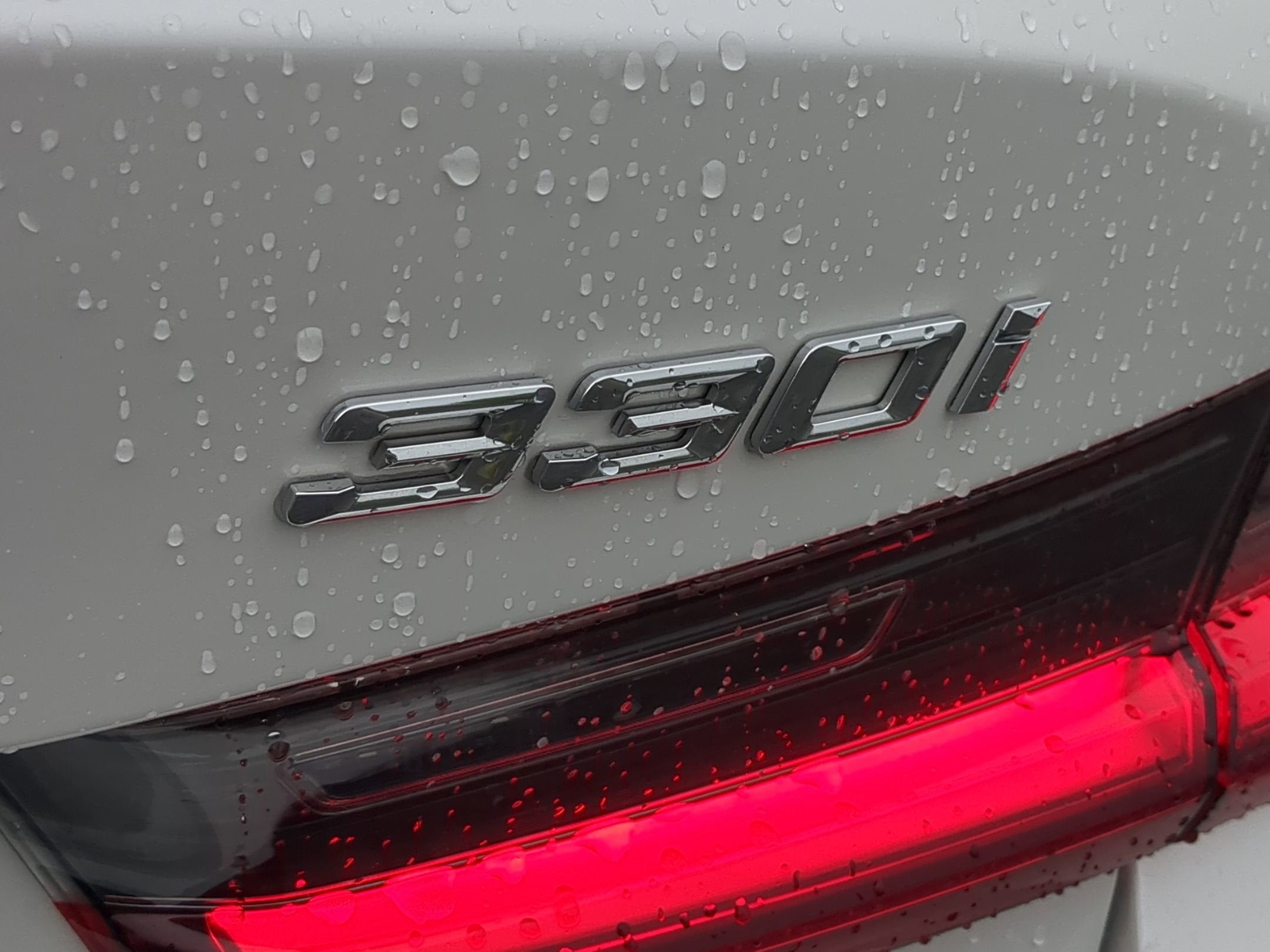 2024 BMW 3 Series 330i