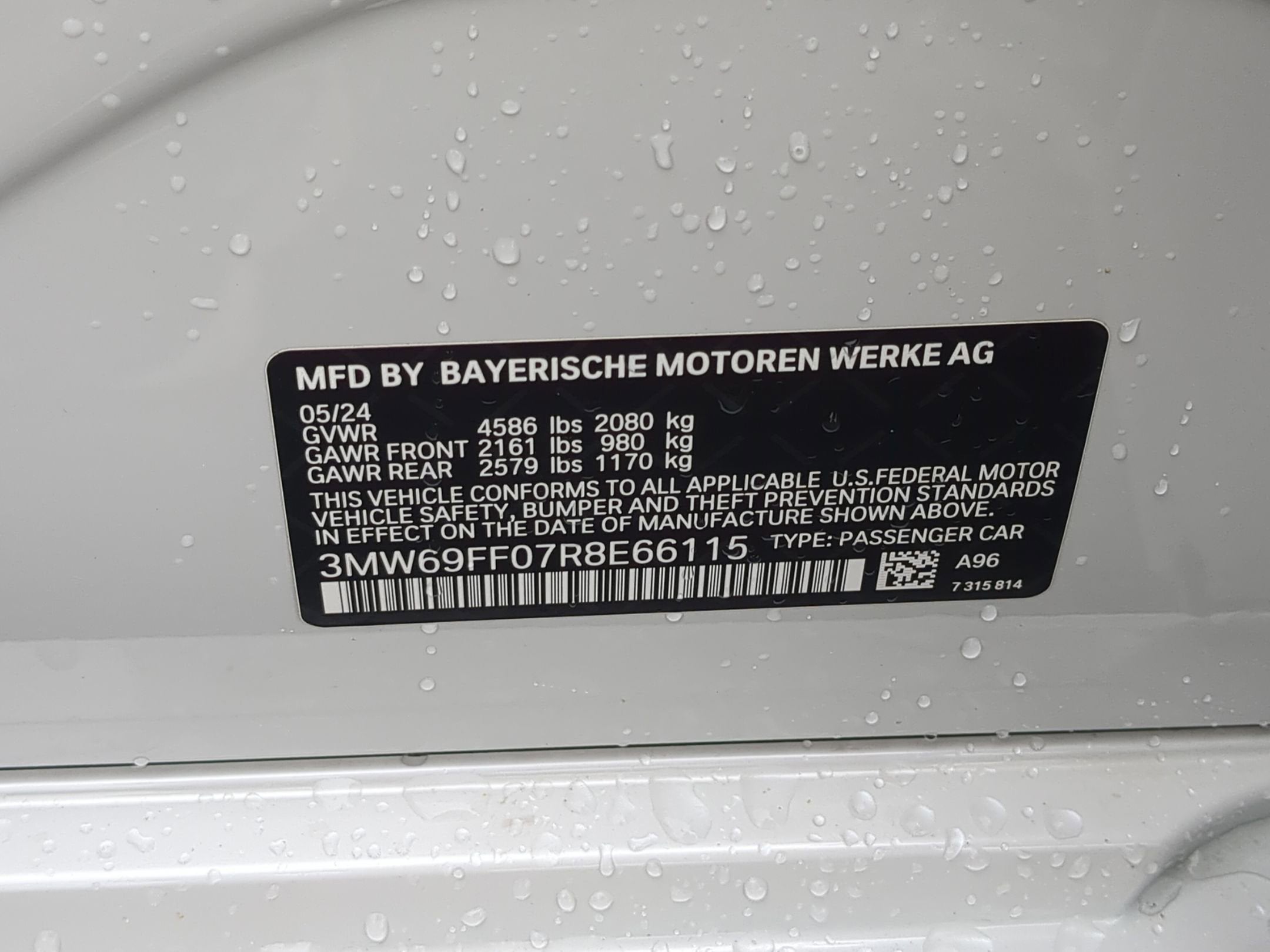 2024 BMW 3 Series 330i