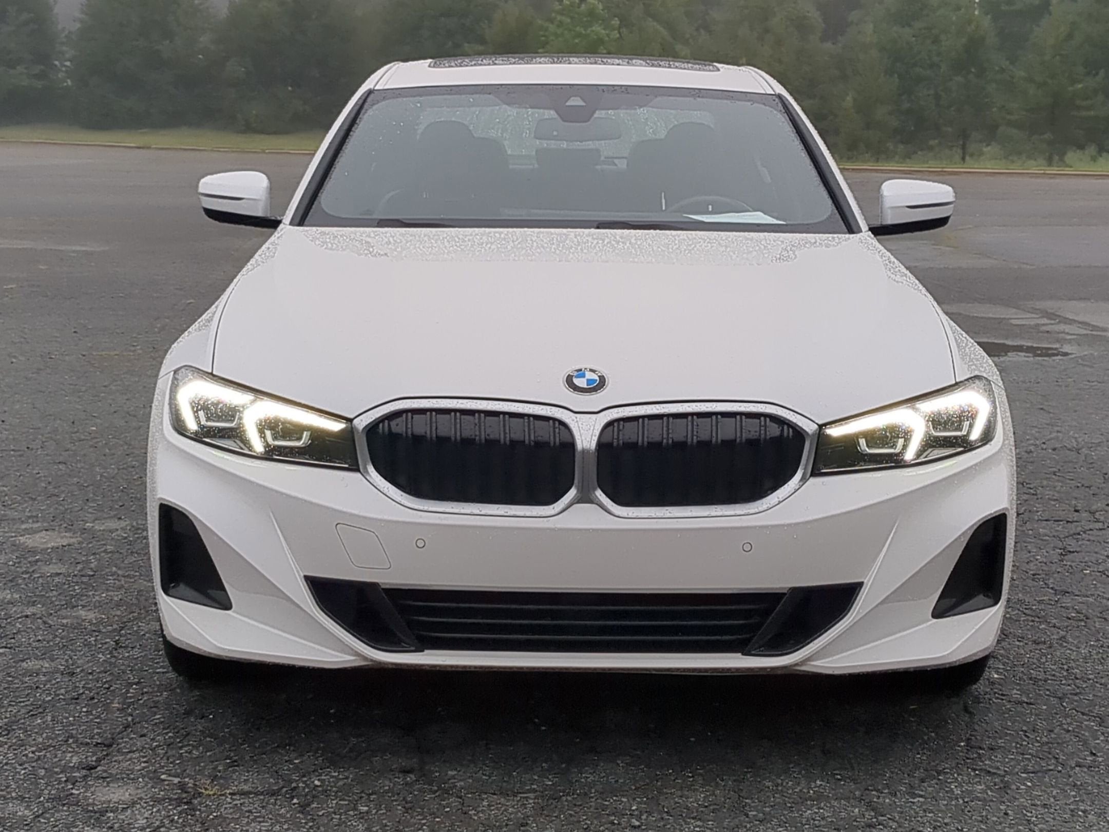 2024 BMW 3 Series 330i