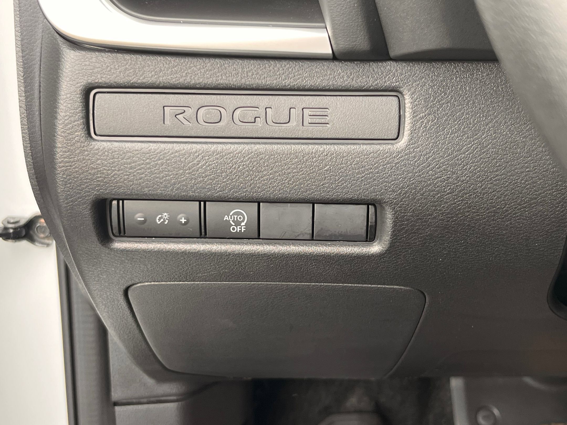 2025 Nissan Rogue S