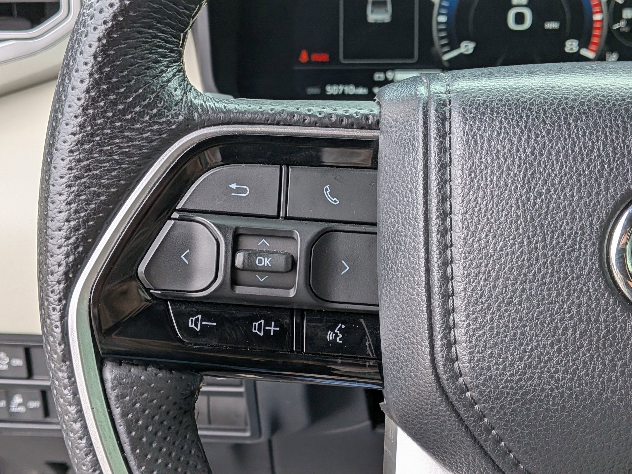 2023 Toyota Tundra 4WD Capstone Hybrid