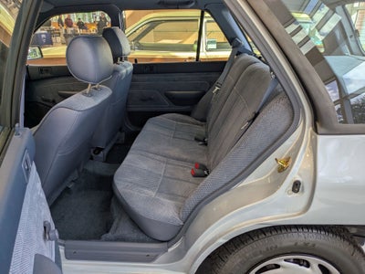1993 Ford Escort LX