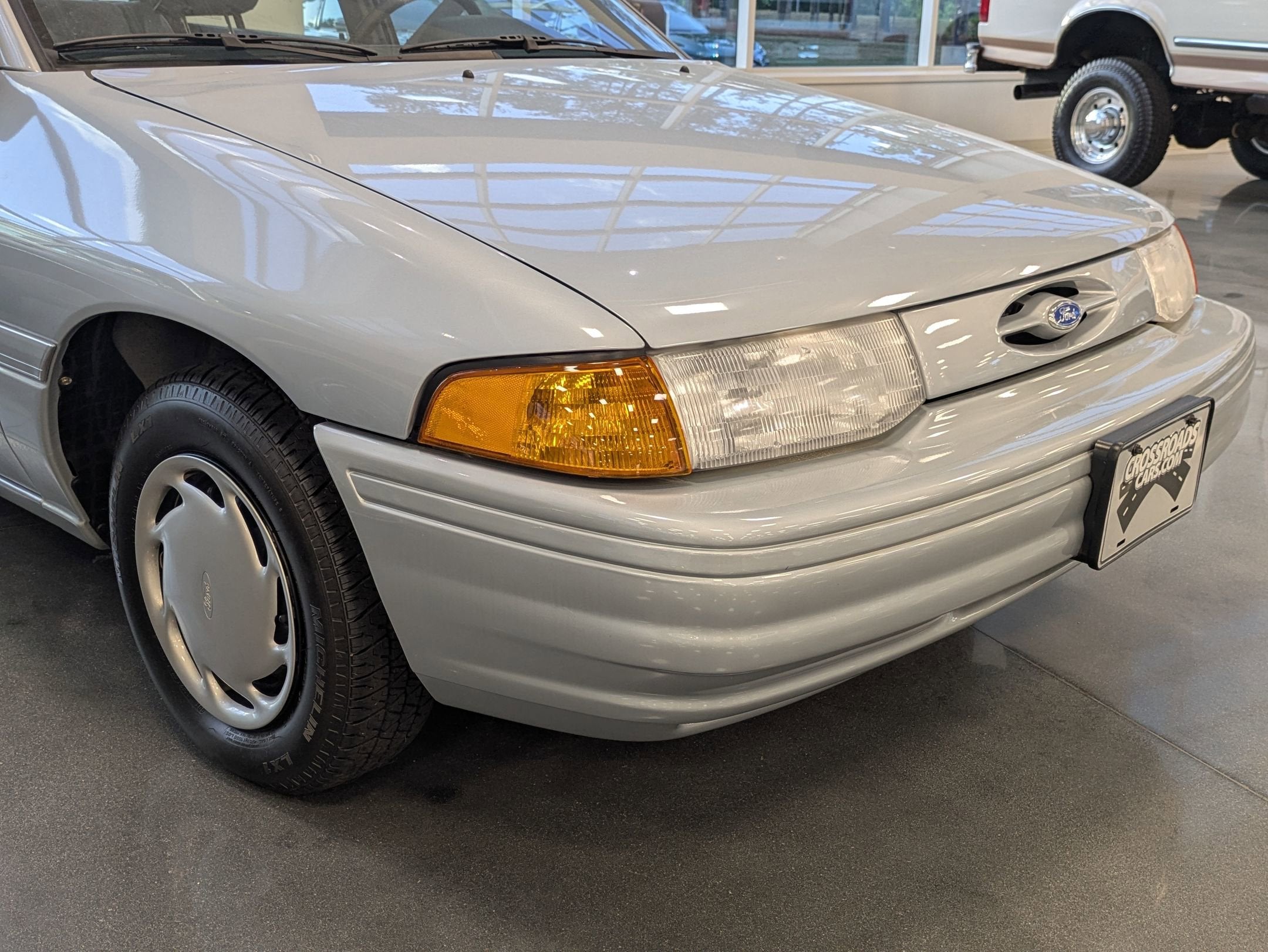 1993 Ford Escort LX