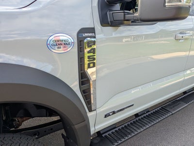 2026 Ford Super Duty F-450 DRW LARIAT