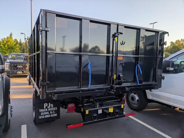 2025 Ford Super Duty F-550 DRW XL