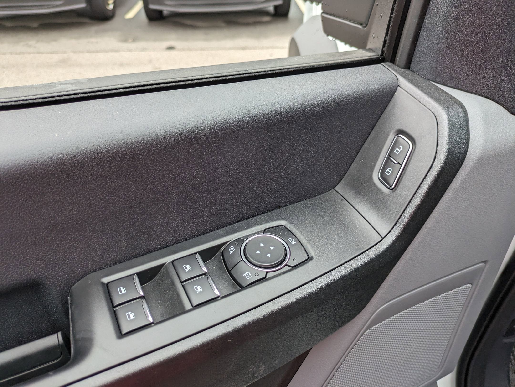 2025 Ford Super Duty F-550 DRW XL