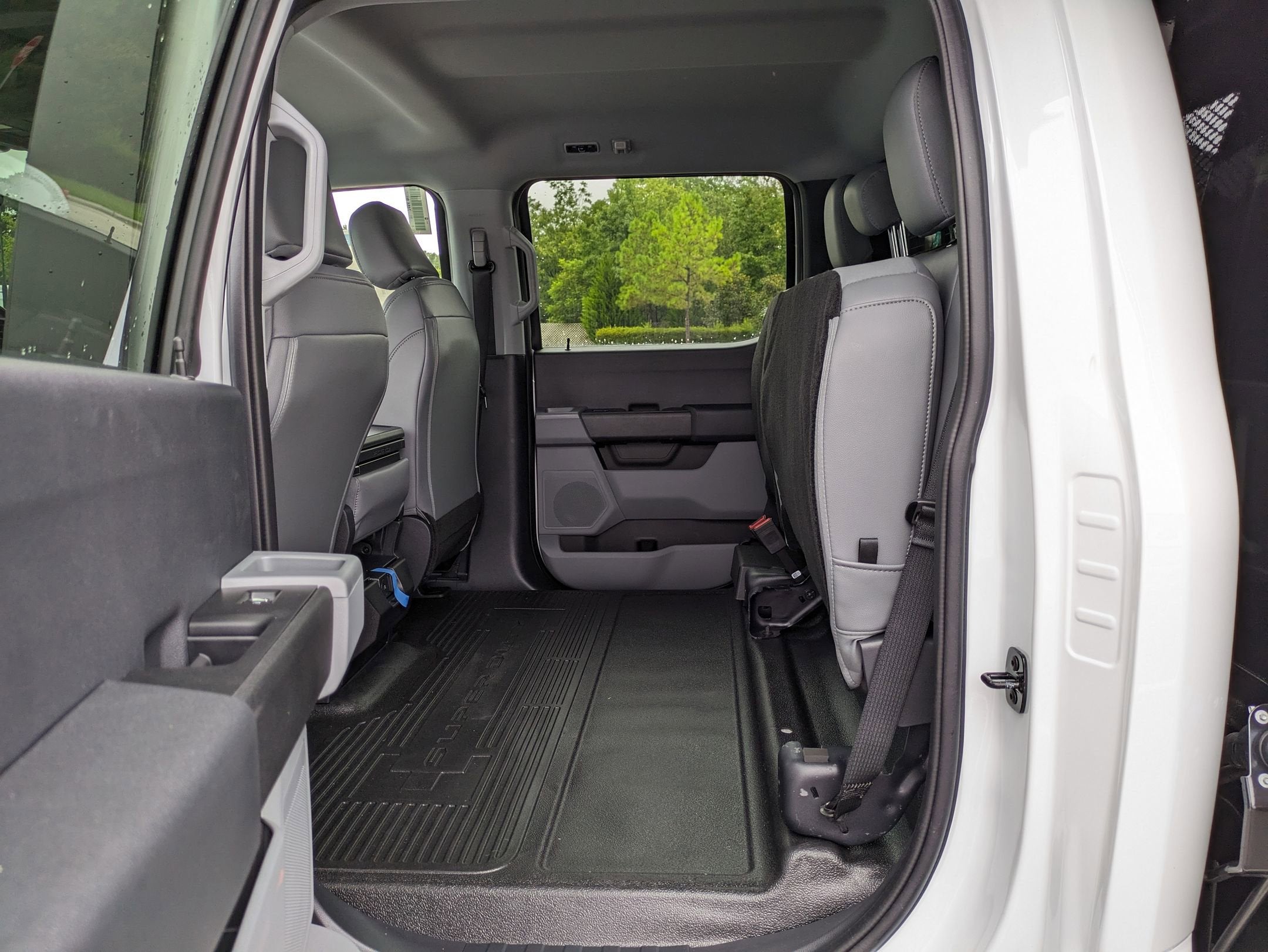 2025 Ford Super Duty F-550 DRW XL