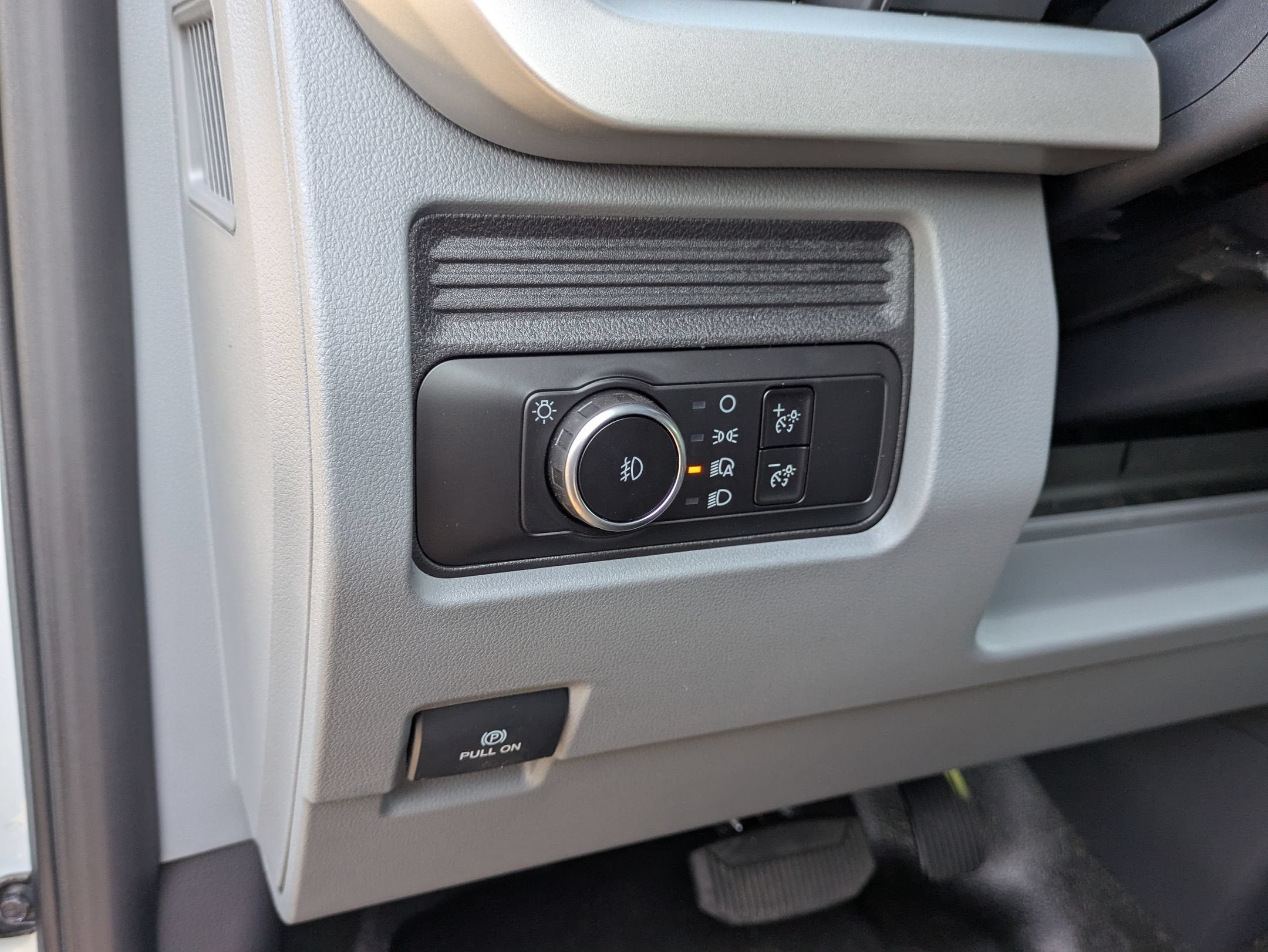 2026 Ford Super Duty F-550 DRW XL