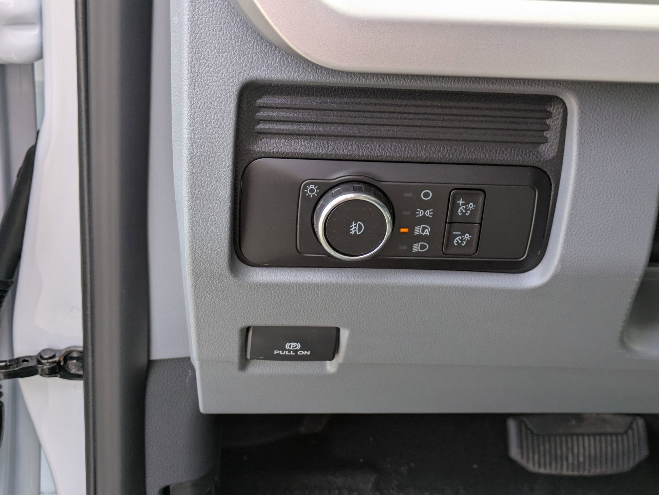 2025 Ford Super Duty F-350 SRW XL