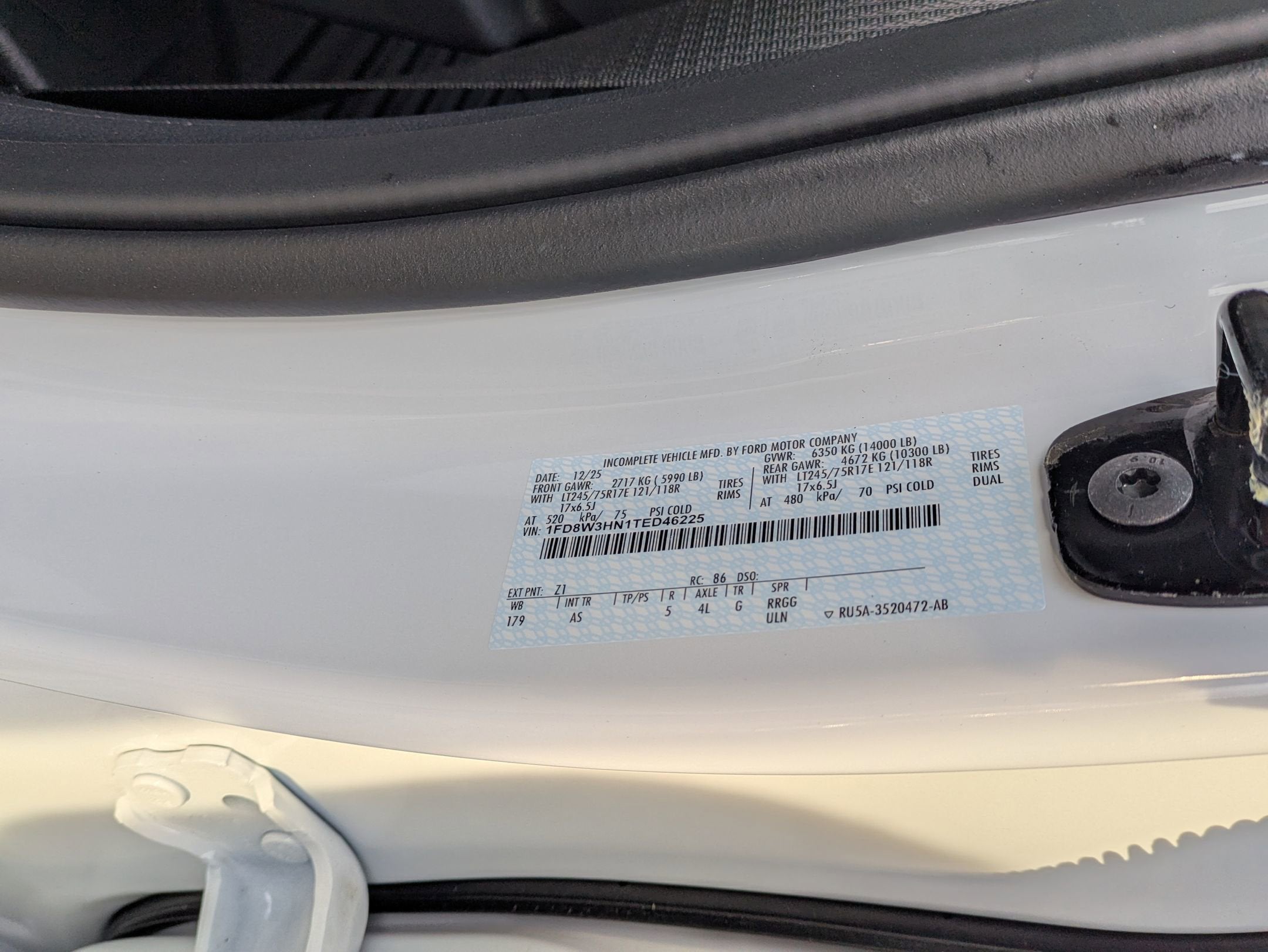 2026 Ford Super Duty F-350 DRW XL