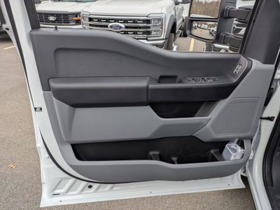 2026 Ford Super Duty F-350 DRW XL