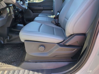 2027 Ford Super Duty F-350 DRW XL