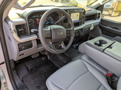 2026 Ford Super Duty F-350 DRW XL