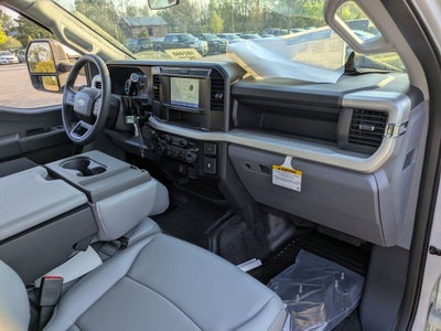 2026 Ford Super Duty F-350 DRW XL