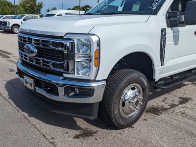 2025 Ford Super Duty F-350 DRW XL