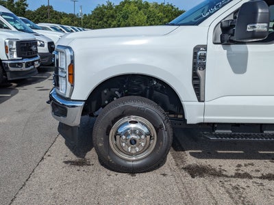 2025 Ford Super Duty F-350 DRW XL