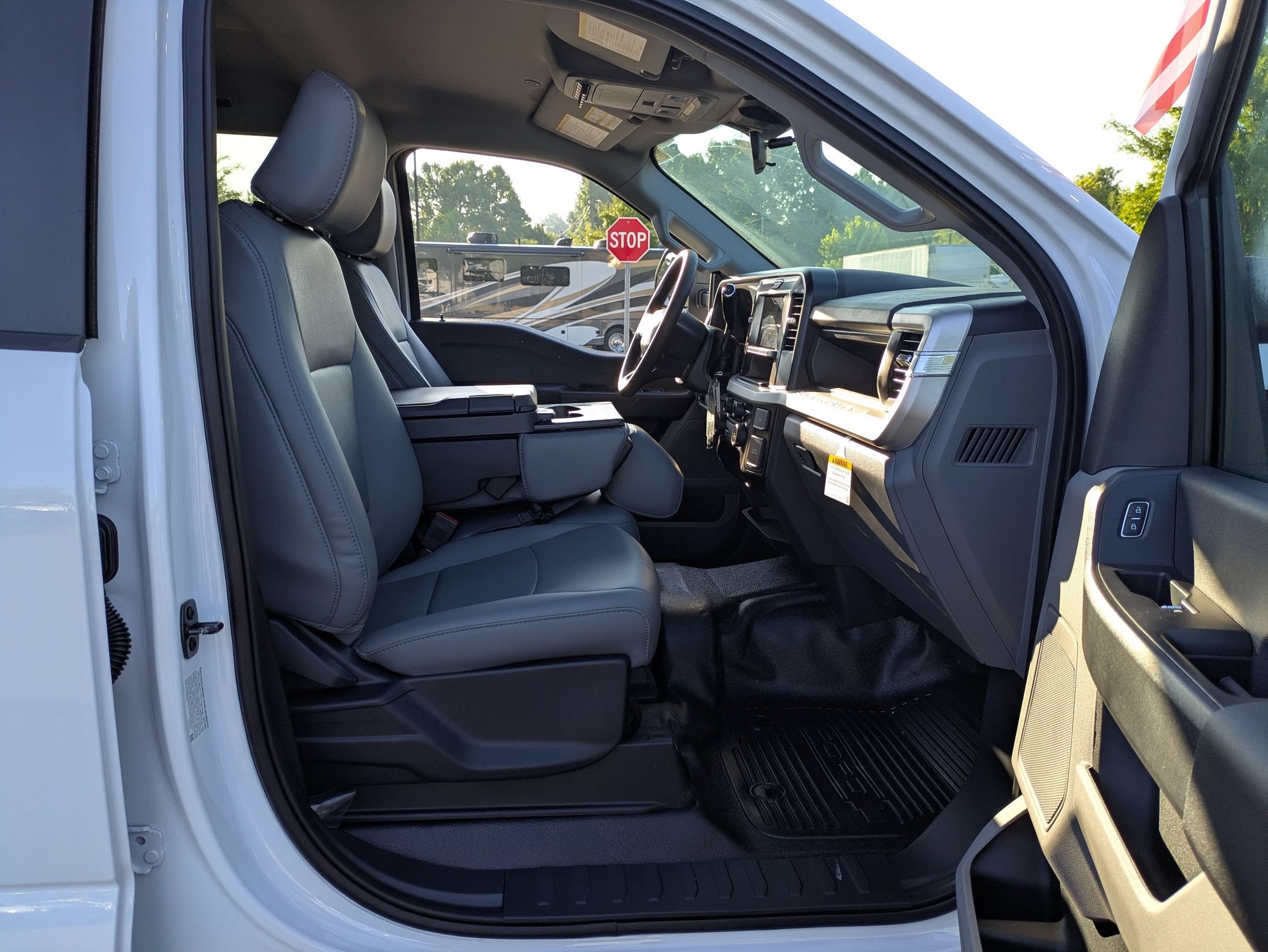 2026 Ford Super Duty F-450 DRW XL