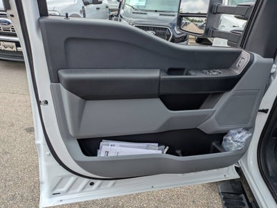 2026 Ford Super Duty F-550 DRW XL