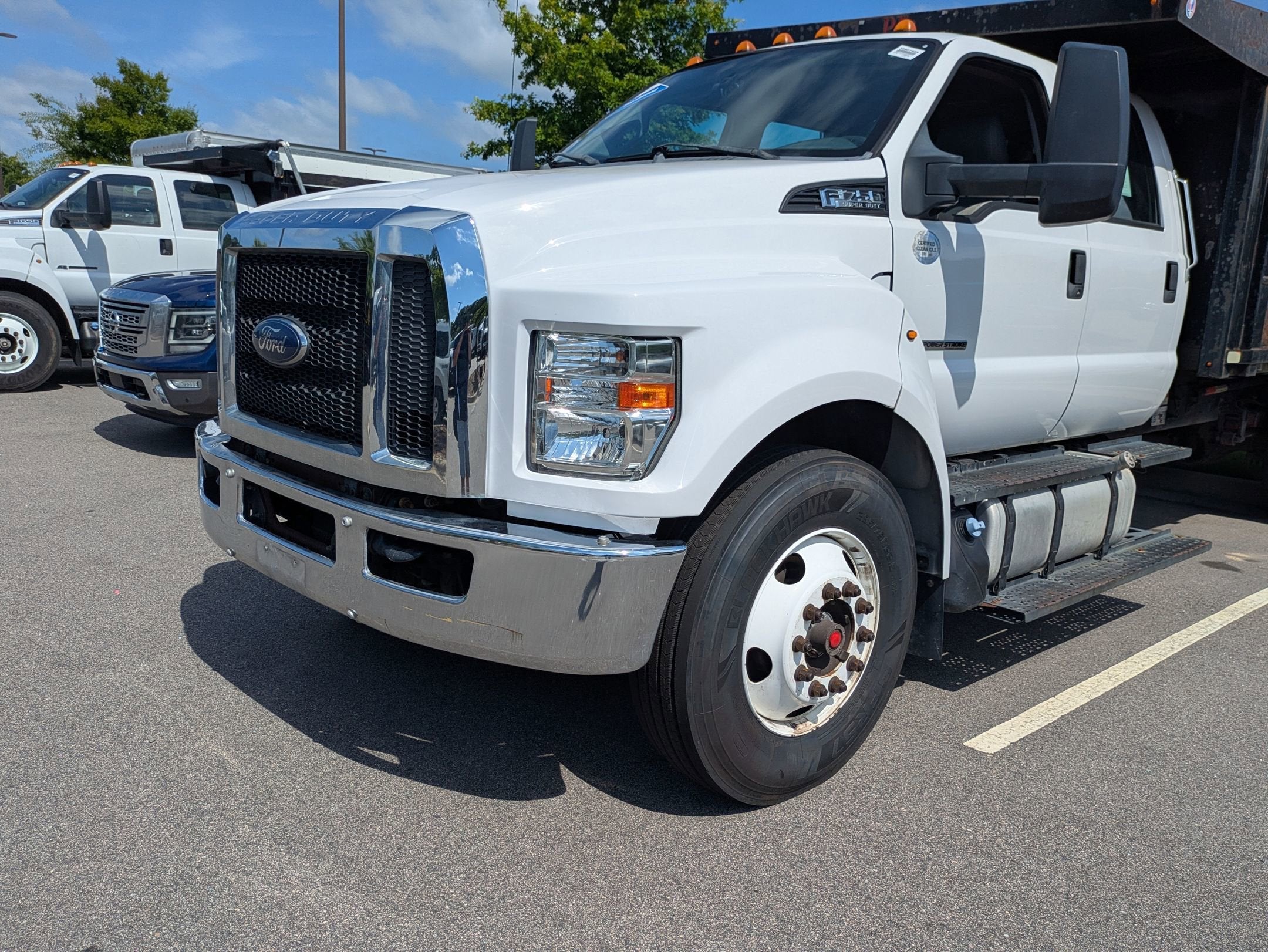 2017 Ford F-750SD Base