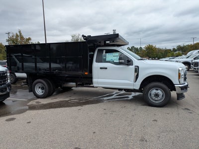 2026 Ford Super Duty F-350 DRW XL