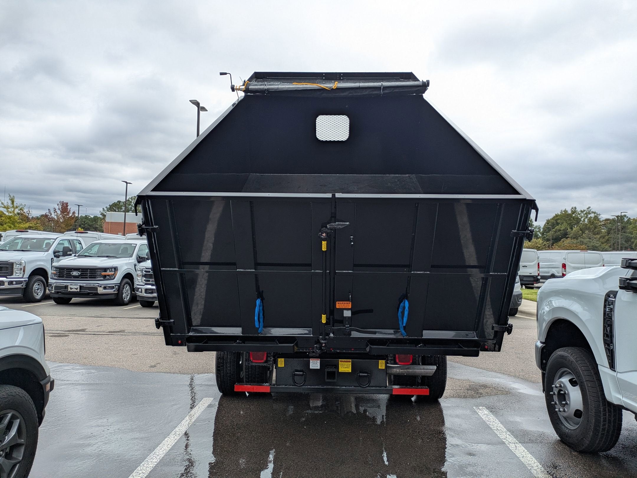 2026 Ford Super Duty F-350 DRW XL