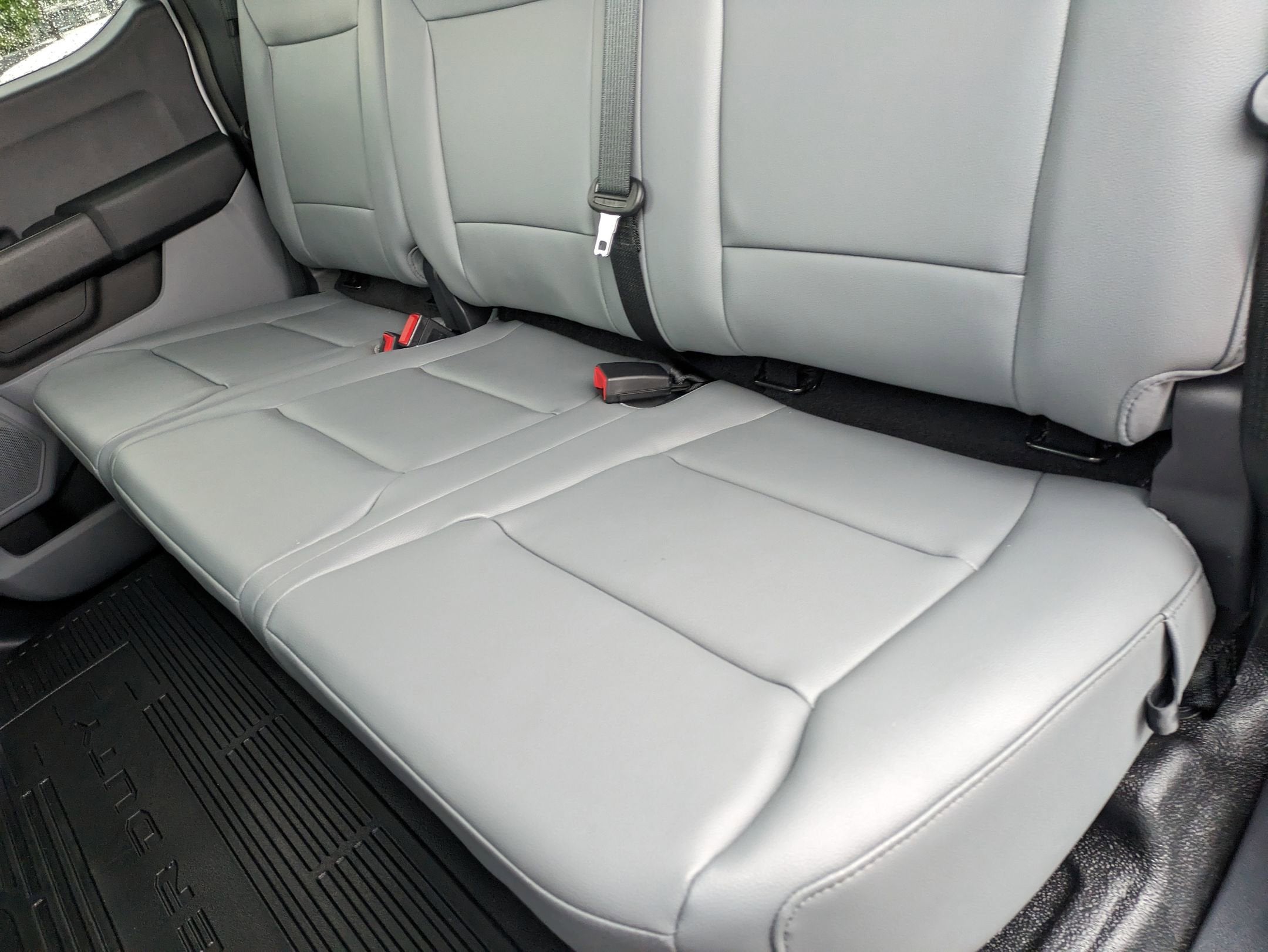 2025 Ford Super Duty F-550 DRW XL