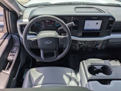 2025 Ford Super Duty F-550 DRW XL