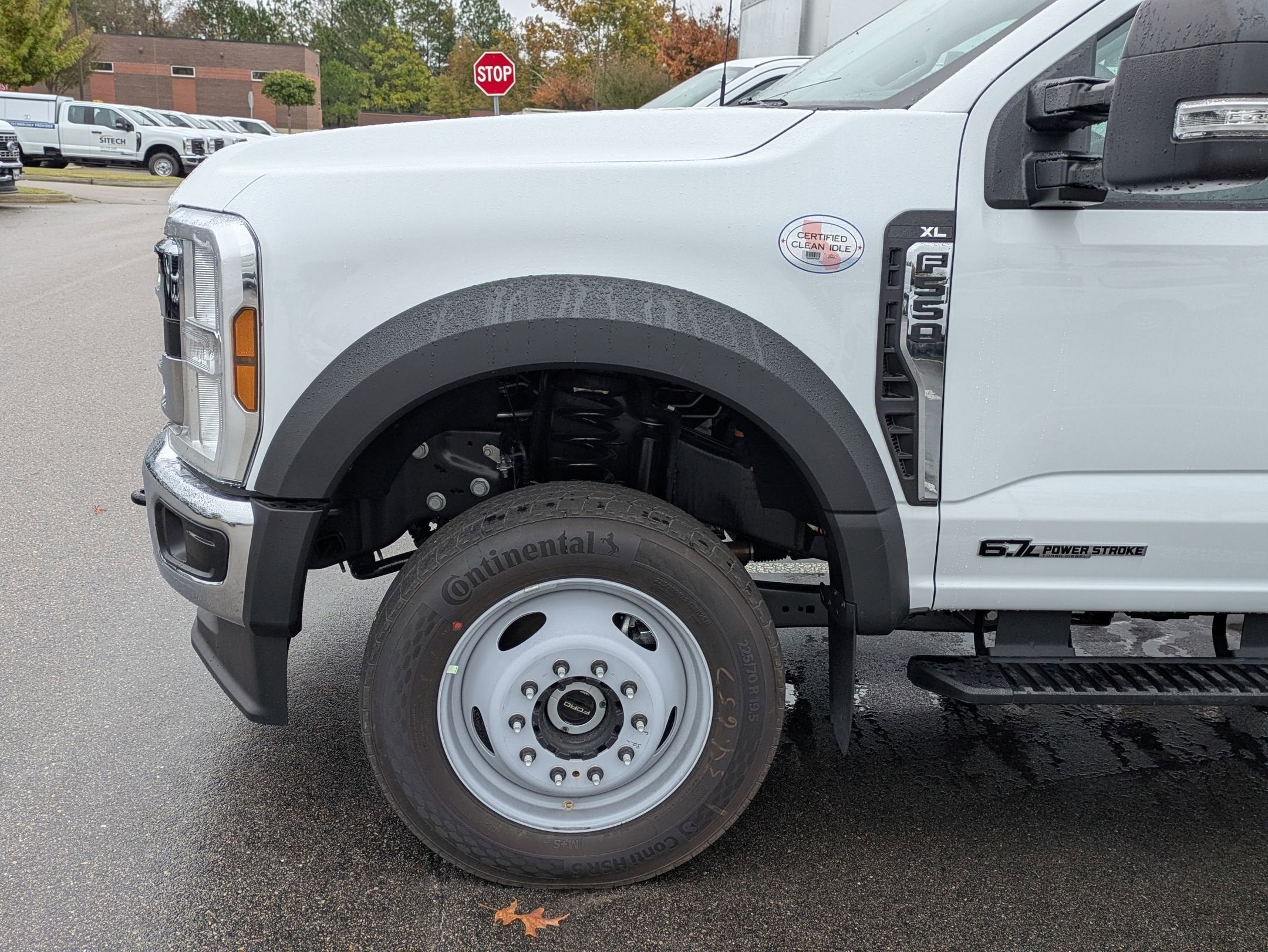 2025 Ford Super Duty F-550 DRW XL