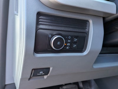 2025 Ford Super Duty F-550 DRW XL