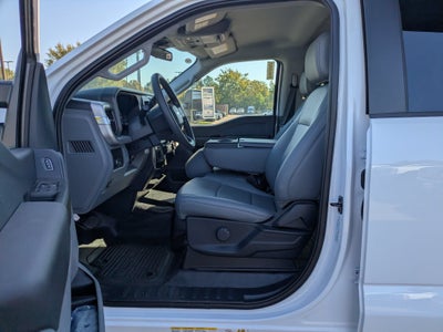 2027 Ford Super Duty F-550 DRW XL