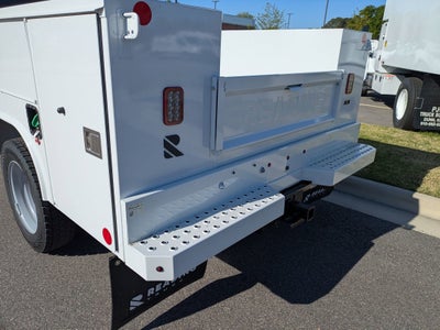2026 Ford Super Duty F-550 DRW XL