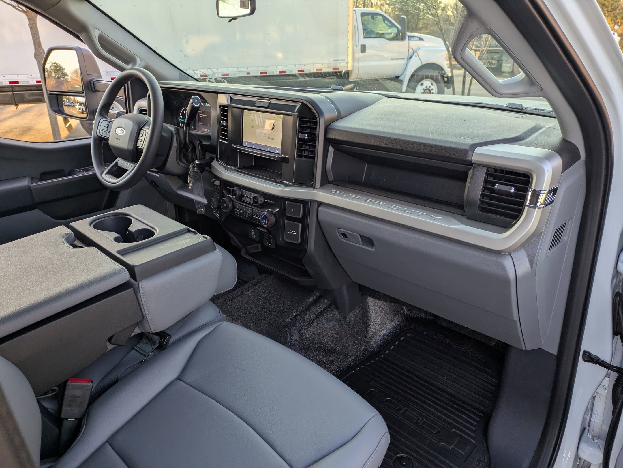 2026 Ford Super Duty F-550 DRW XL