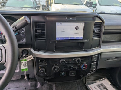 2026 Ford Super Duty F-550 DRW XL