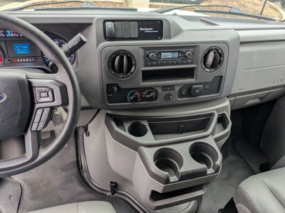2025 Ford E-Series Cutaway Base