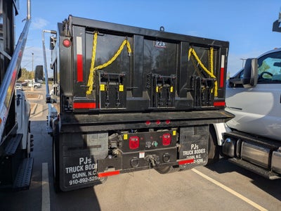 2027 Ford F-750SD Base