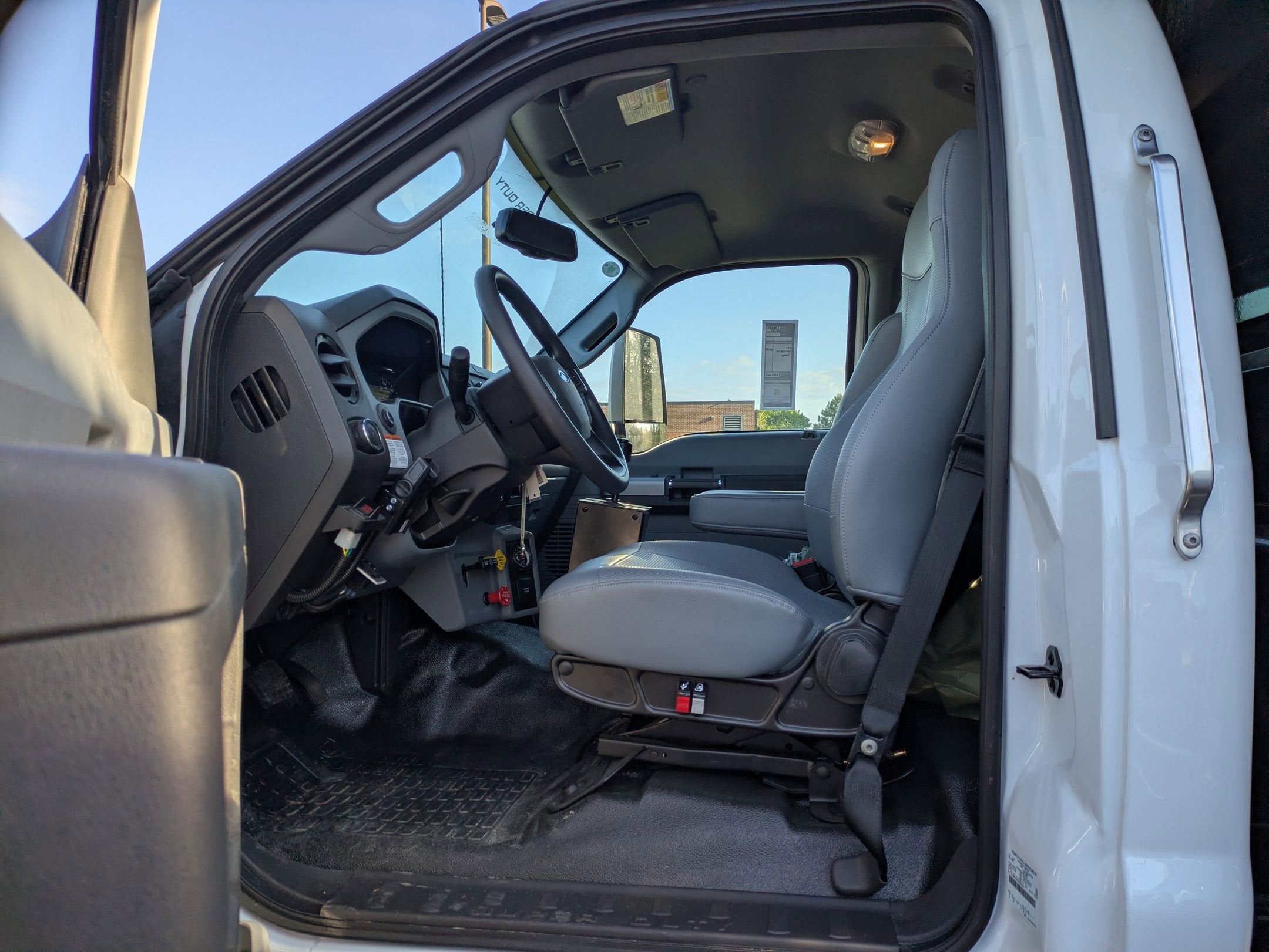 2027 Ford F-750SD Base