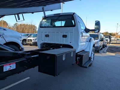 2026 Ford F-750SD Base