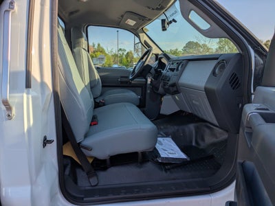 2027 Ford F-750SD Base