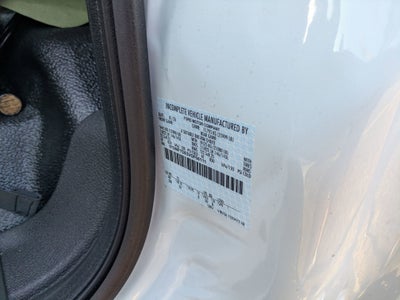 2027 Ford F-750SD Base