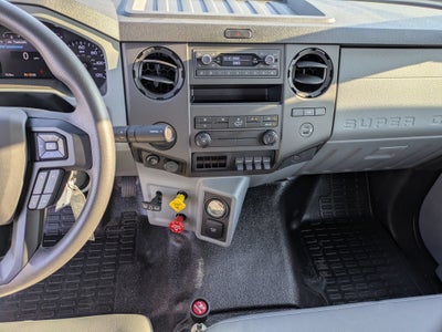 2027 Ford F-750SD Base