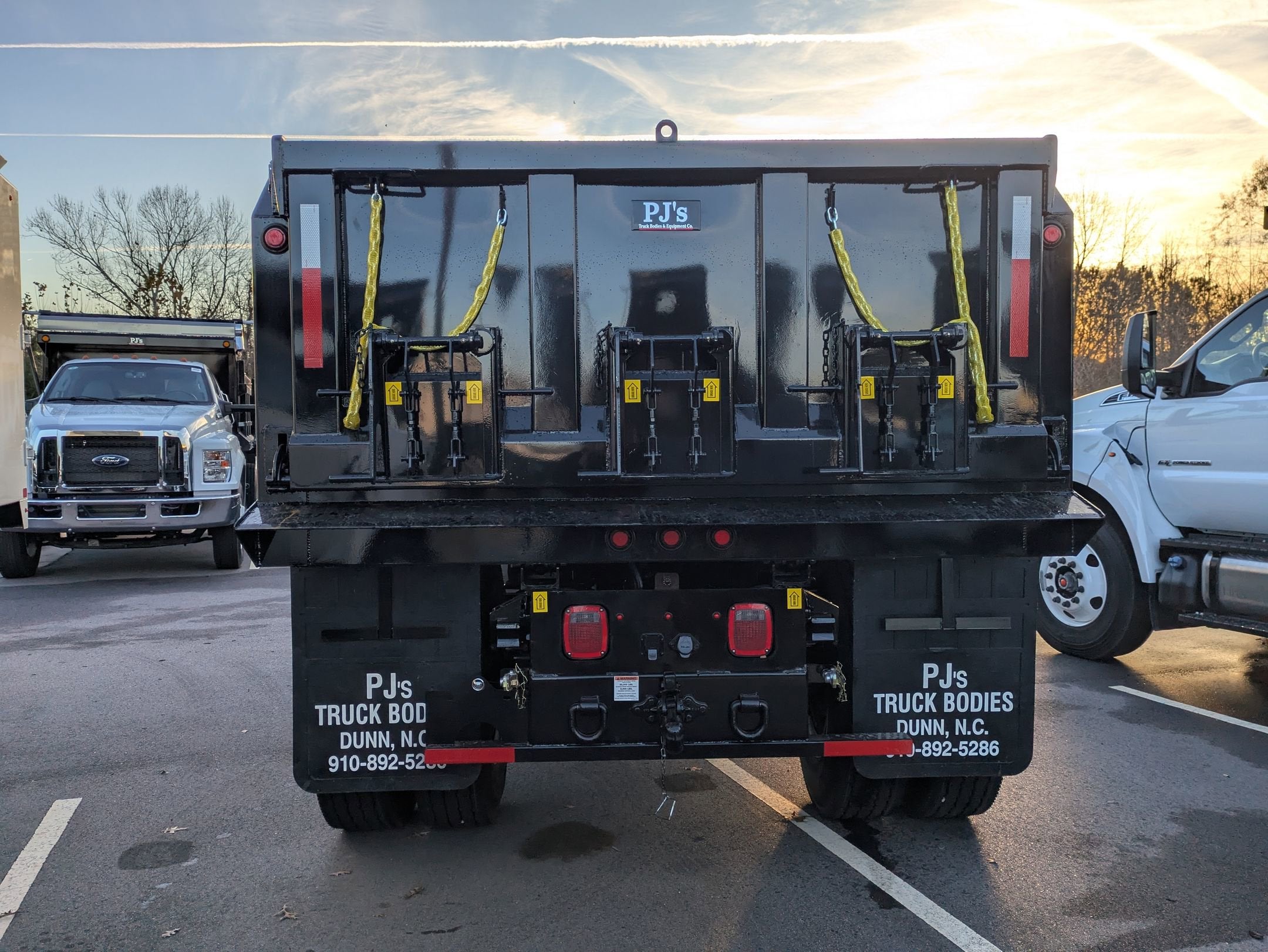 2026 Ford F-750SD Base