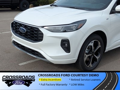 2025 Ford Escape ST-Line Elite - Crossroads Courtesy Demo